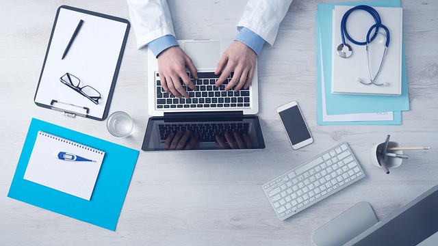Cómo exigir explicaciones ante errores en recetas médicas